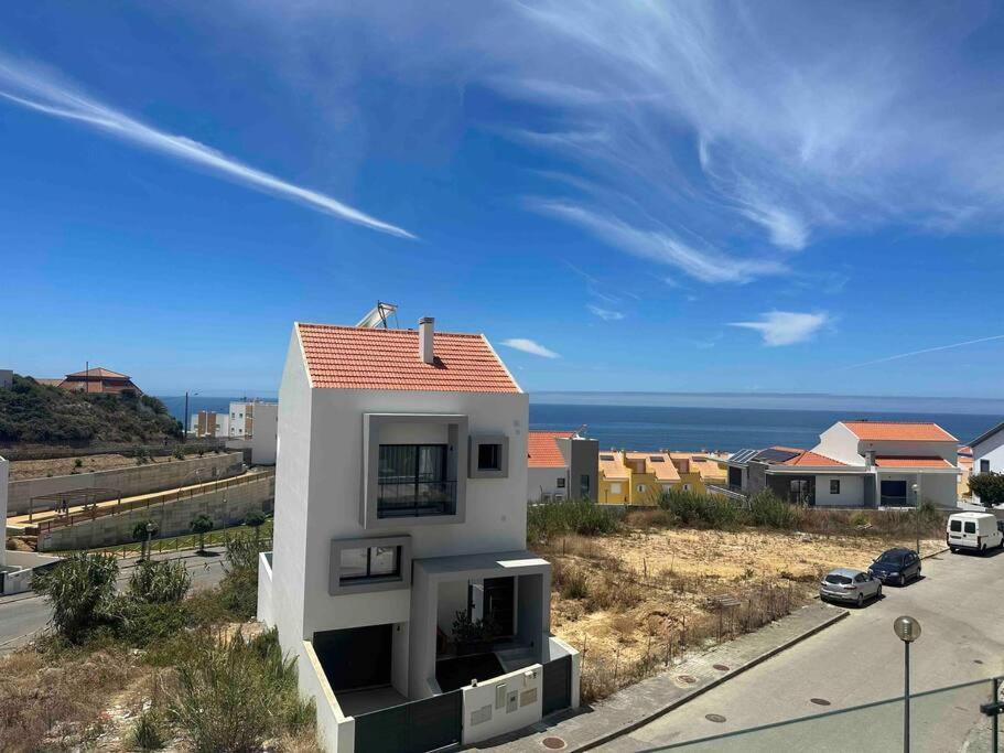 Beach, Ocean View & Bright House Ericeira Dış mekan fotoğraf